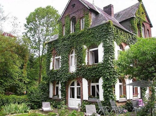 Luxury home in Les Authieux-sur-Calonne, Calvados