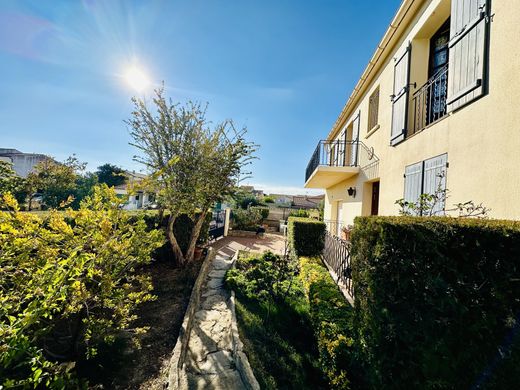 别墅  Lattes, Hérault