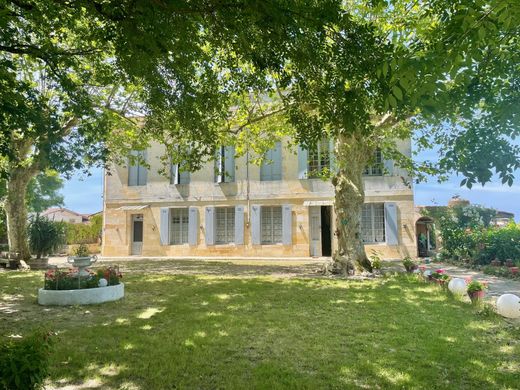 Maison de luxe à Ludon-Médoc, Gironde