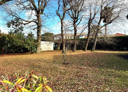 Teren w Arès, Gironde