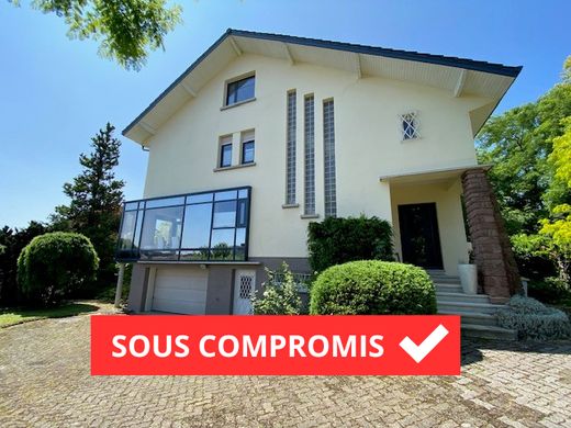 ‏בתי יוקרה ב  Belfort, Territoire de Belfort