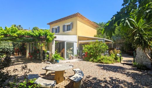 Villa in Sainte-Maxime, Var