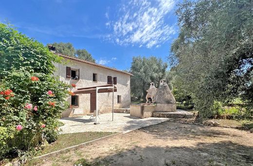 Luxury home in Roquefort-les-Pins, Alpes-Maritimes