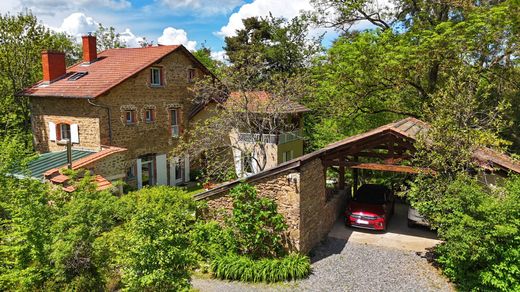 منزل ﻓﻲ Saint-Martin-en-Haut, Rhône
