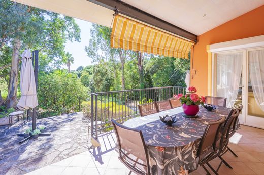 Villa à La Croix-Valmer, Var