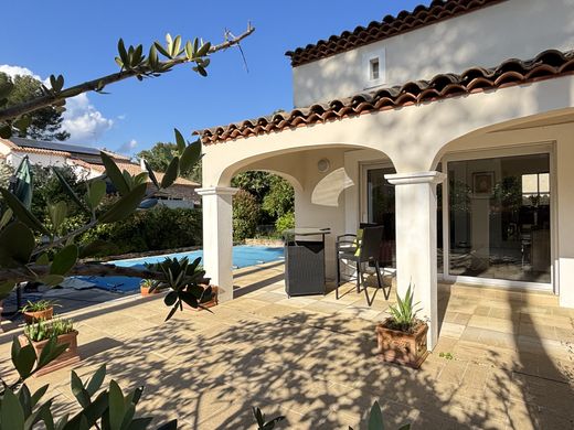 Luxury home in Clapiers, Hérault