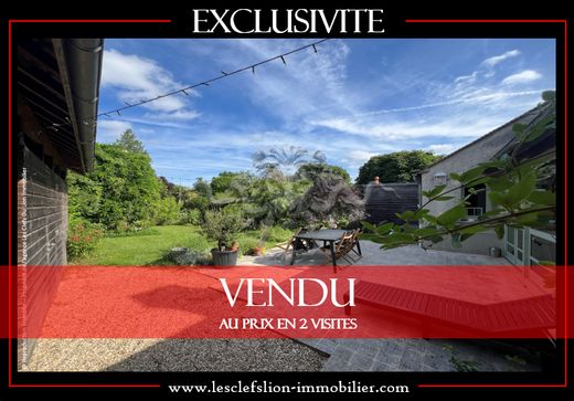 Luxury home in Montcourt-Fromonville, Seine-et-Marne