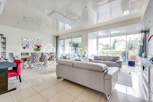 Luksusowy dom w Les Pavillons-sous-Bois, Seine-Saint-Denis