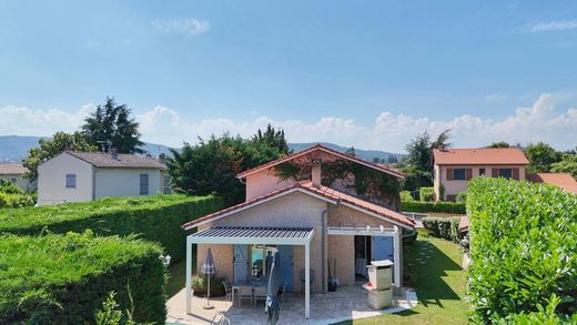 Craponne, Rhôneの高級住宅