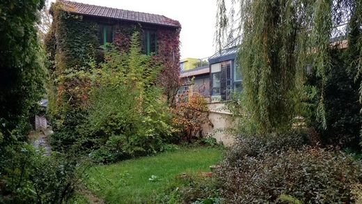 Πολυτελή κατοικία σε Rosny-sous-Bois, Seine-Saint-Denis