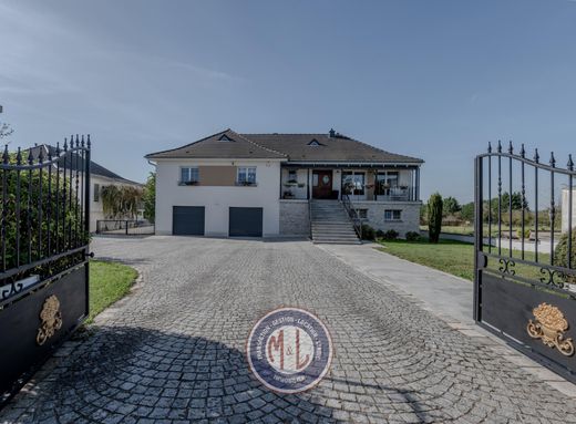 Luxe woning in Distroff, Moselle