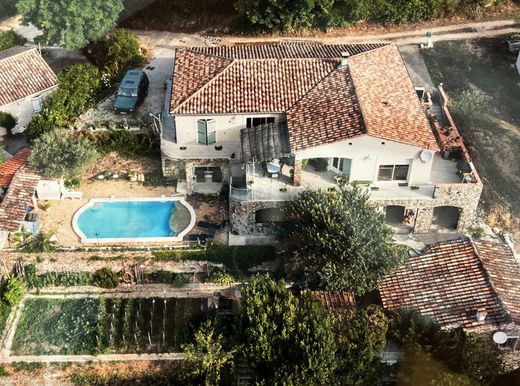 Вилла, Sumène, Gard