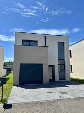 Luxe woning in Woippy, Moselle