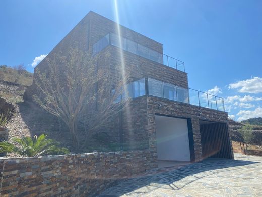 Luxus-Haus in Portvendres, Pyrénées-Orientales