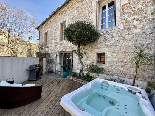 Casa de luxo - Les Matelles, Hérault