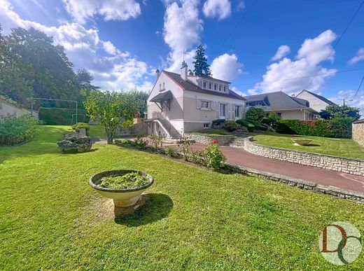 Luxe woning in Écouen, Val d'Oise