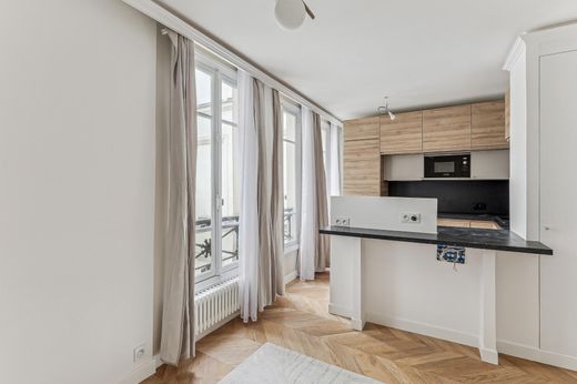 Apartment in Beaubourg, Marais, Notre Dame - Ile de La Cité, Paris