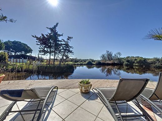 Villa en Saintes-Maries-de-la-Mer, Bocas del Ródano