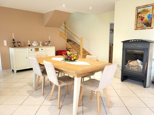 Casa de lujo en Yvetot, Sena Marítimo