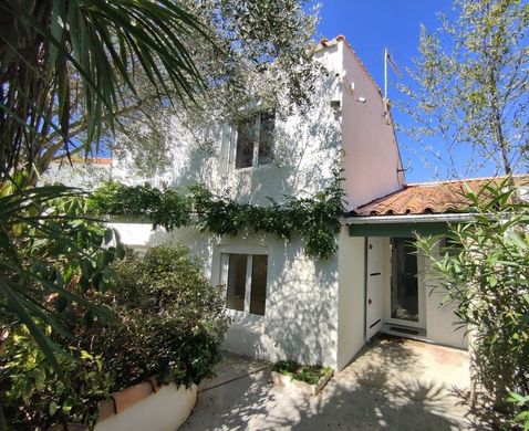 Maison de luxe à Les Sables-d'Olonne, Vendée