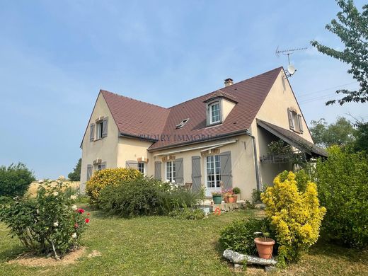 Maison de luxe à Montfort-l'Amaury, Yvelines