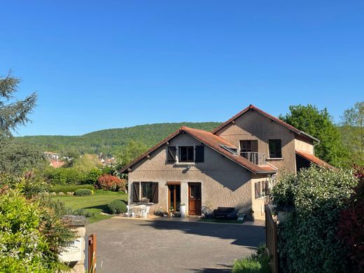 Maison de luxe à Jouy-aux-Arches, Moselle