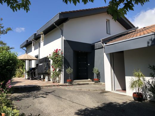 Villa en Saint-Ismier, Isere