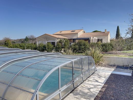 منزل ﻓﻲ Saint-Théodorit, Gard