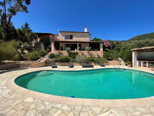 Villa in La Londe-les-Maures, Var