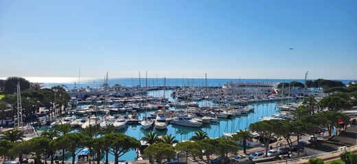 Appartement in Villeneuve-Loubet, Alpes-Maritimes