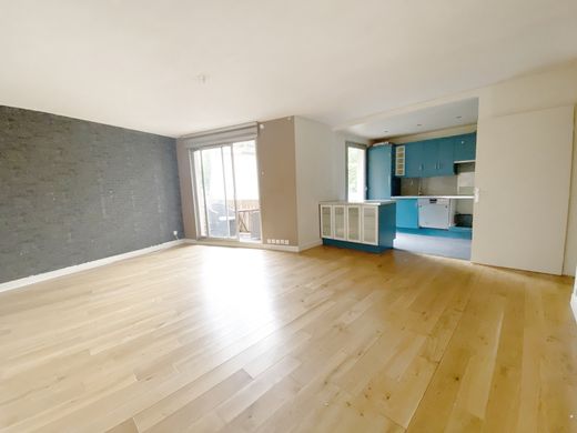 Apartment in Charenton-le-Pont, Val-de-Marne