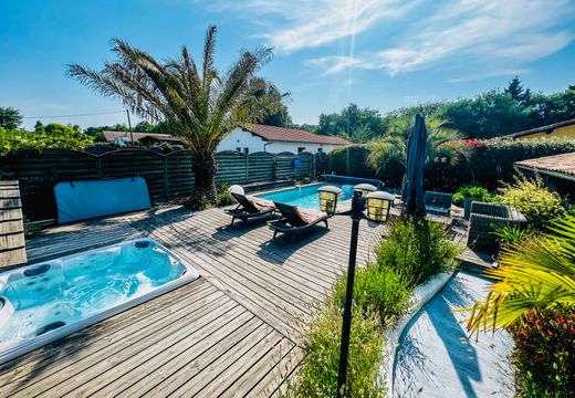 Πολυτελή κατοικία σε La Teste-de-Buch, Gironde