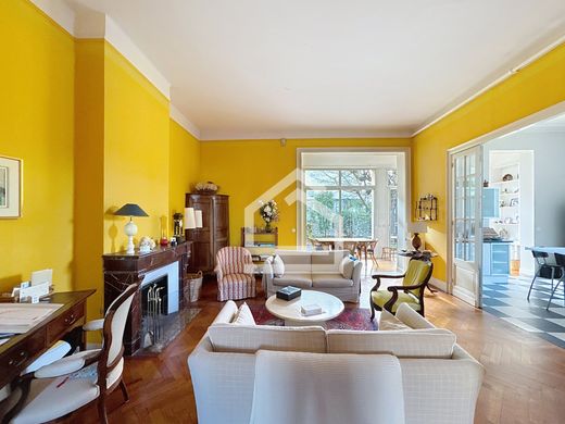 Luxus-Haus in Bordeaux, Gironde