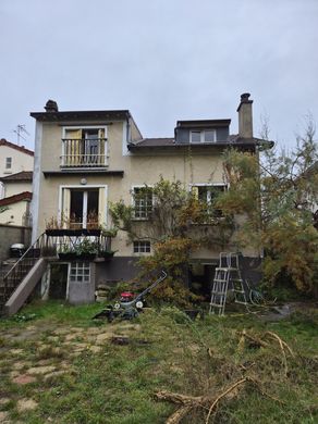 Luxury home in Le Pecq, Yvelines