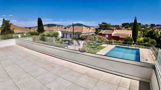 Villa in Sanary-sur-Mer, Var