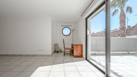 Appartement à Hyères, Var