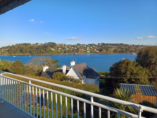 Luxus-Haus in Plougasnou, Finistère