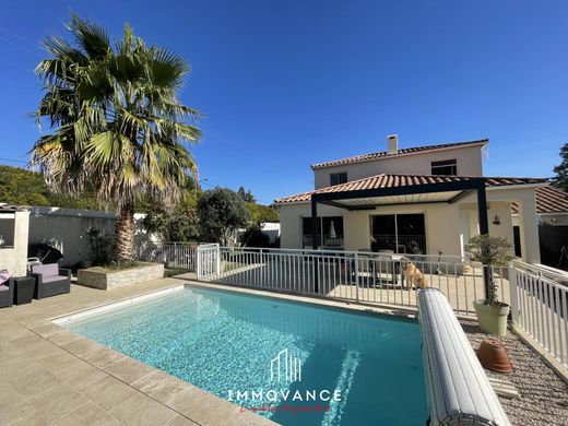 Luxury home in Saint-Drézéry, Hérault