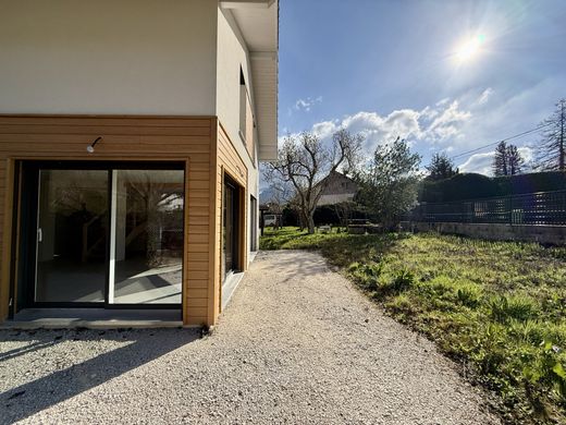 Luxury home in Sevrier, Haute-Savoie