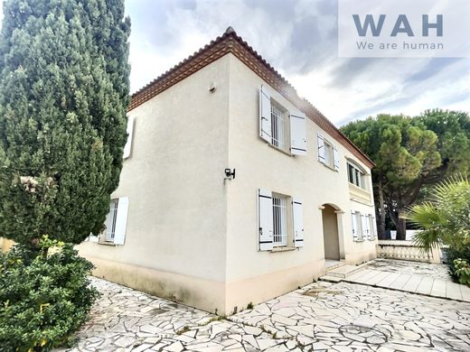 Villa in Lattes, Hérault