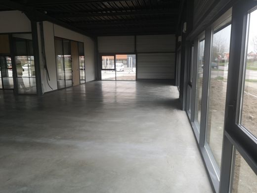 Office in Romilly-sur-Seine, Aube