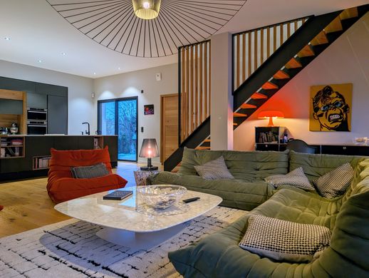 Luxury home in Orcines, Puy-de-Dôme