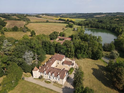 Luxury home in Auch, Gers