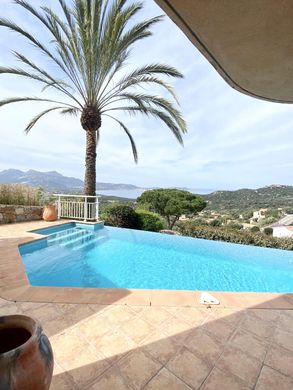 Villa a Lumio, Corsica settentrionale