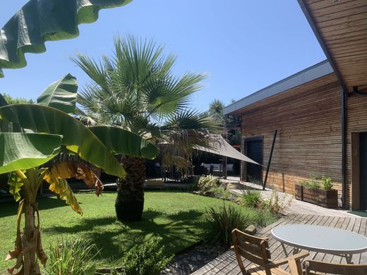 Luxury home in Andernos-les-Bains, Gironde