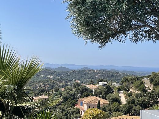 Вилла, La Londe-les-Maures, Var