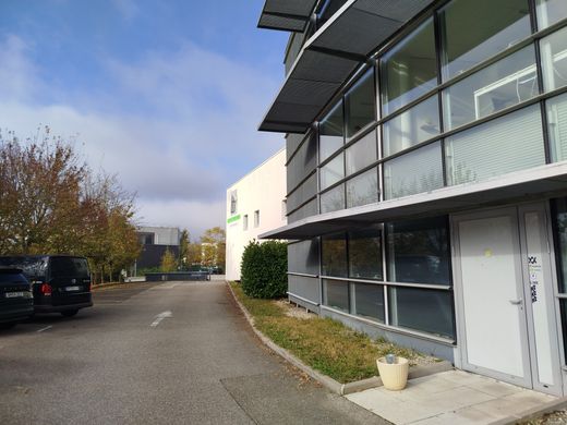 Bureau à Annecy-le-Vieux, Haute-Savoie