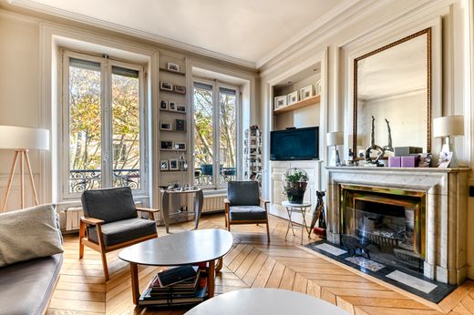 Apartment in Lyon, Rhône