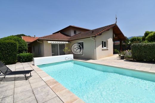 Luxury home in Varces-Allières-et-Risset, Isère