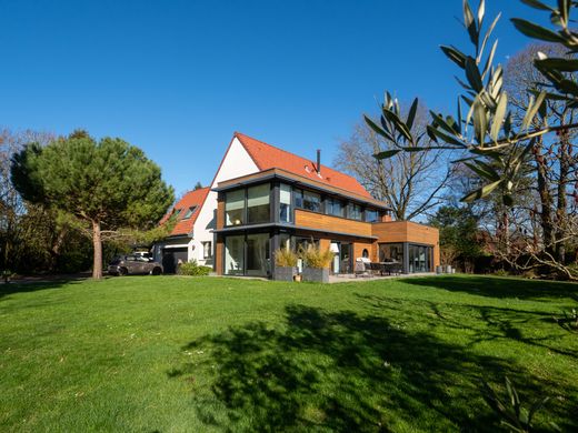 Casa di lusso a Villeneuve-d'Ascq, North